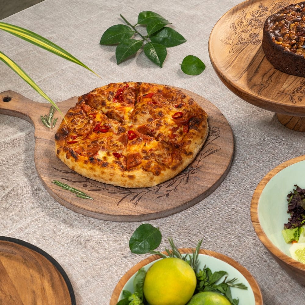 Timber Bloom cheese board / pizza board