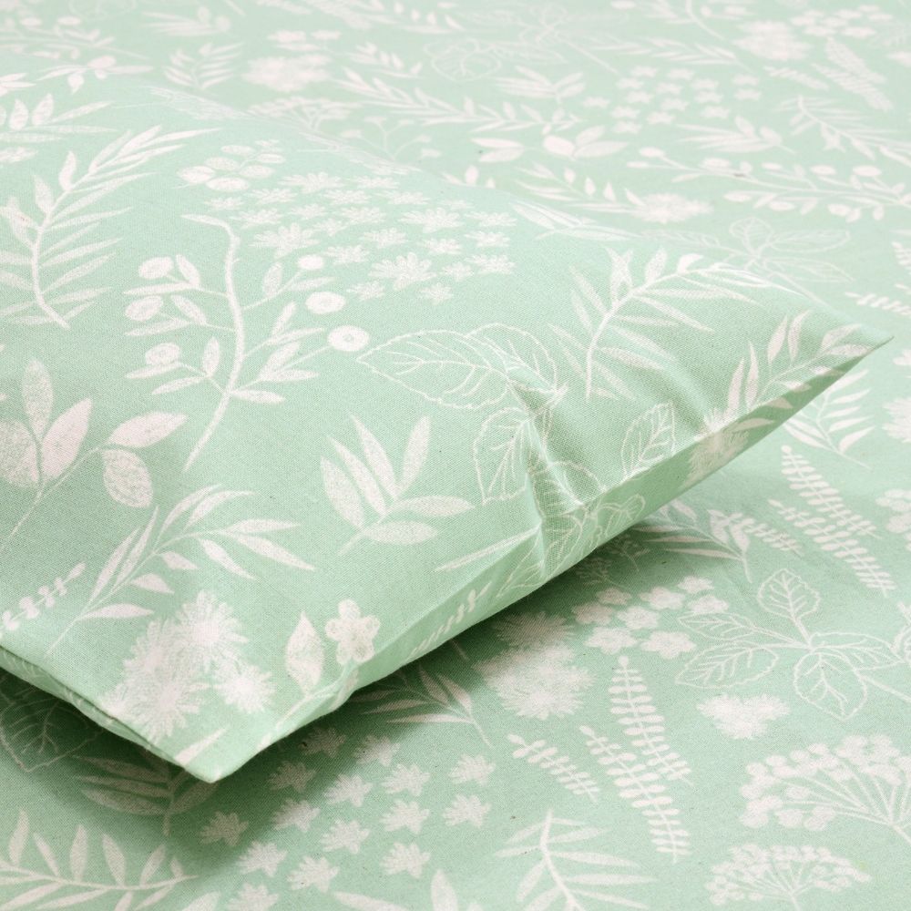 Silver Meadow Bloom Single Flat Size Bedsheet, 186 TC