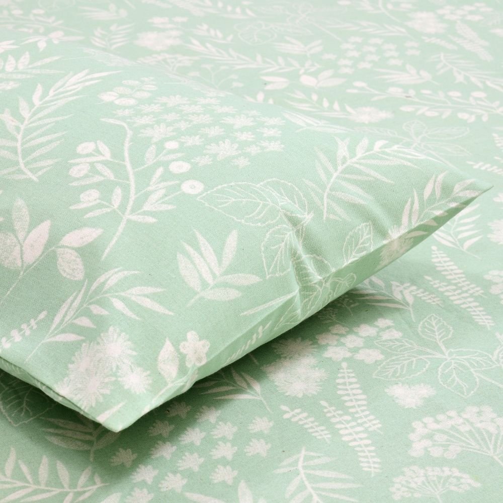 Silver Meadow Bloom Single Flat Size Bedsheet, 186 TC - Single Size | haus & kinder