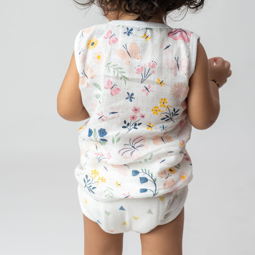 Breeze Baby Vests and nappies set- Blooming child