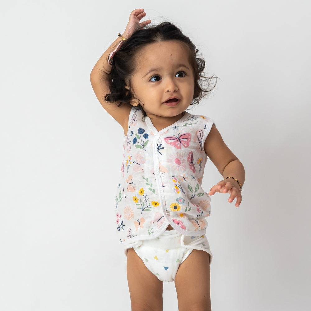 Breeze Baby Vests and nappies set- Blooming child