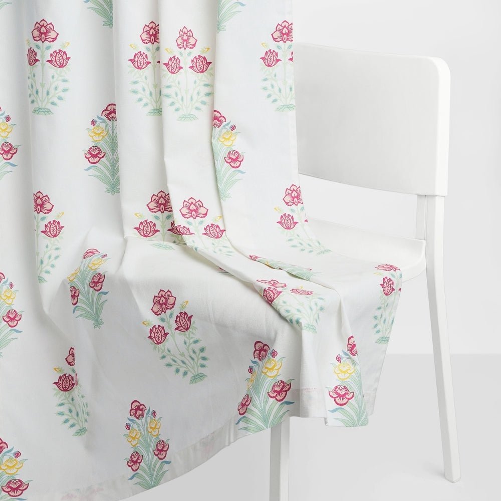 Cotton Printed Pack Of 2 Curtain Meadow of Petals Multicolor - Cotton Printed Curtains | haus & kinder