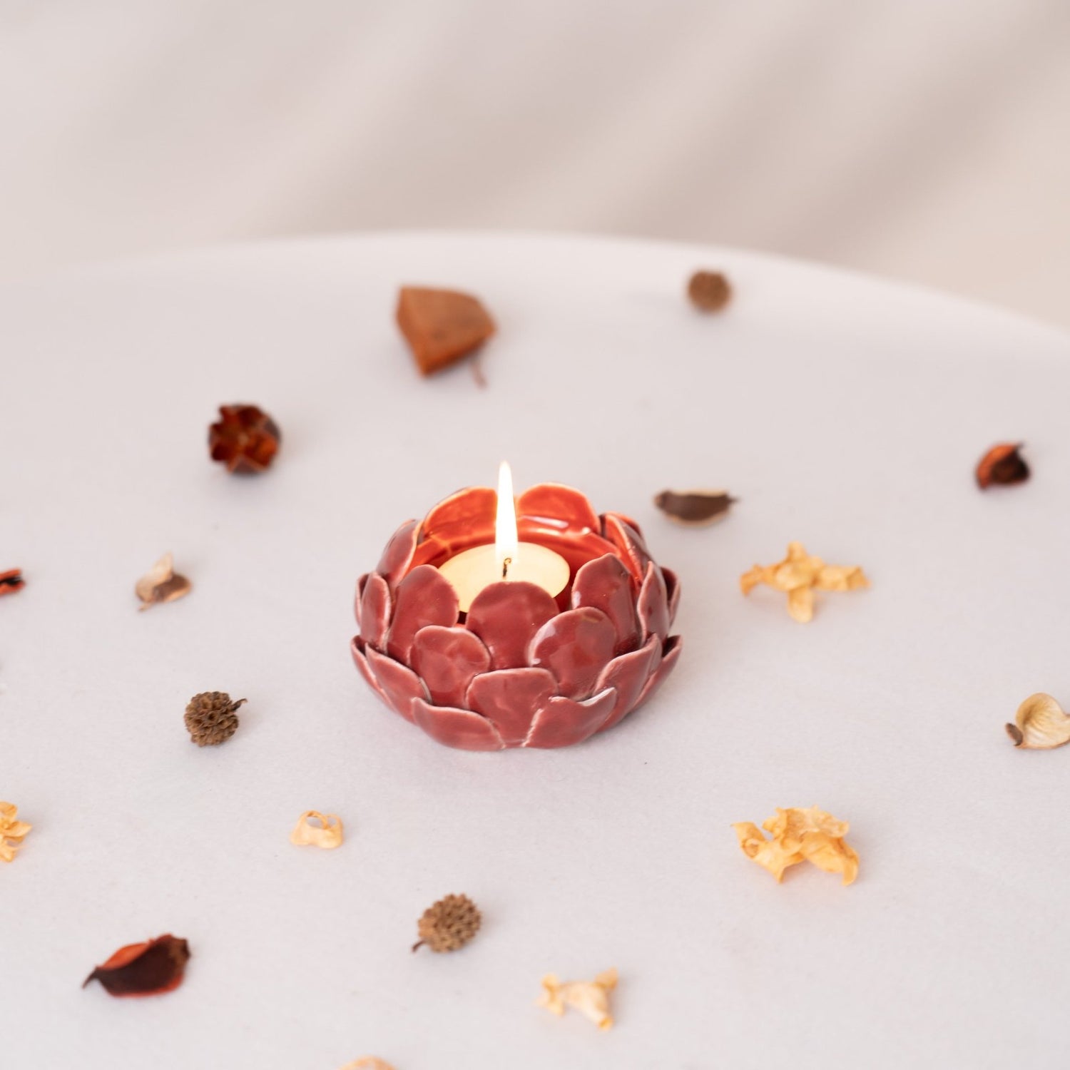 Mahogany Artichoke Tea light holder- Red - Tea Light | haus & kinder