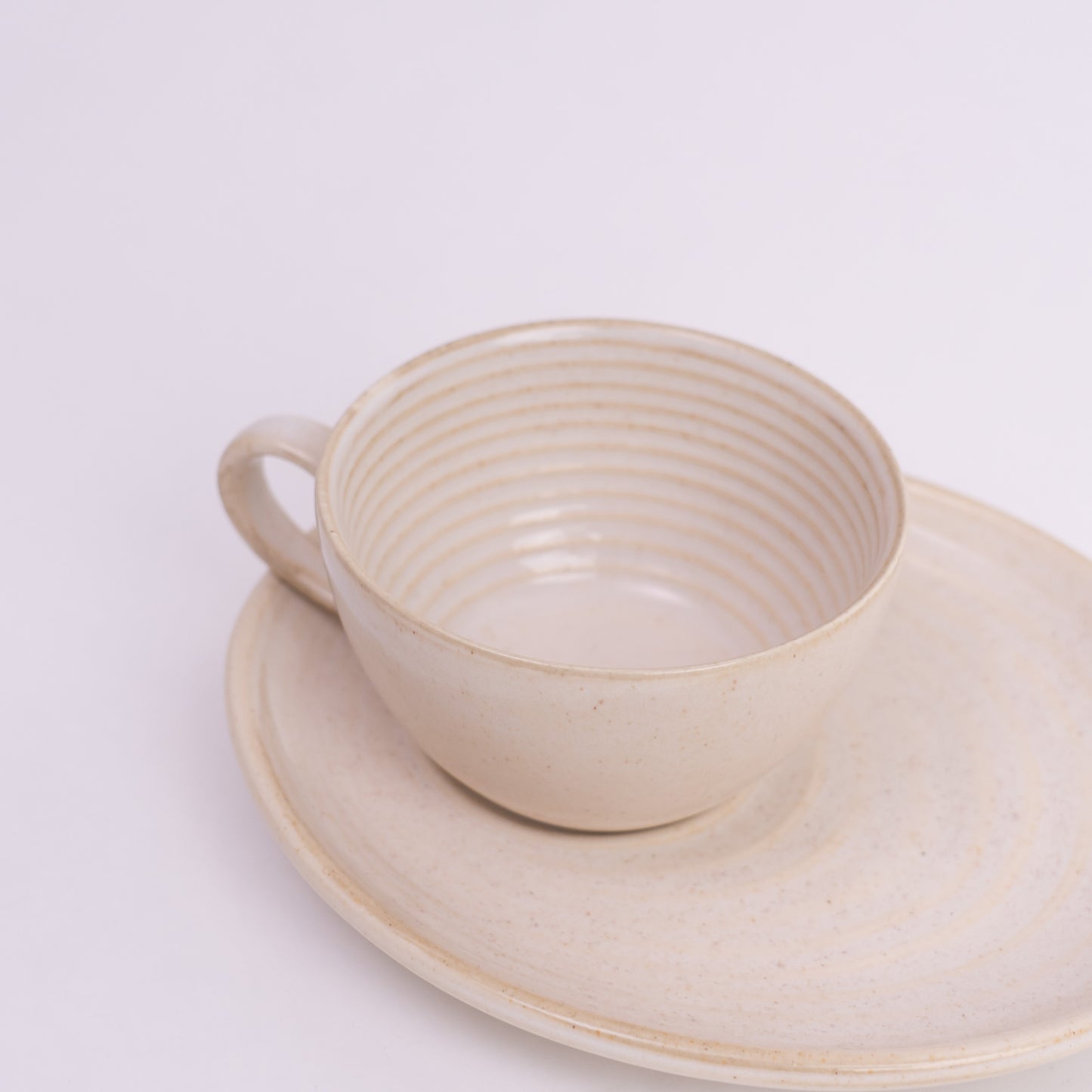 Vanilla Dust Cup & Saucer- Ivory