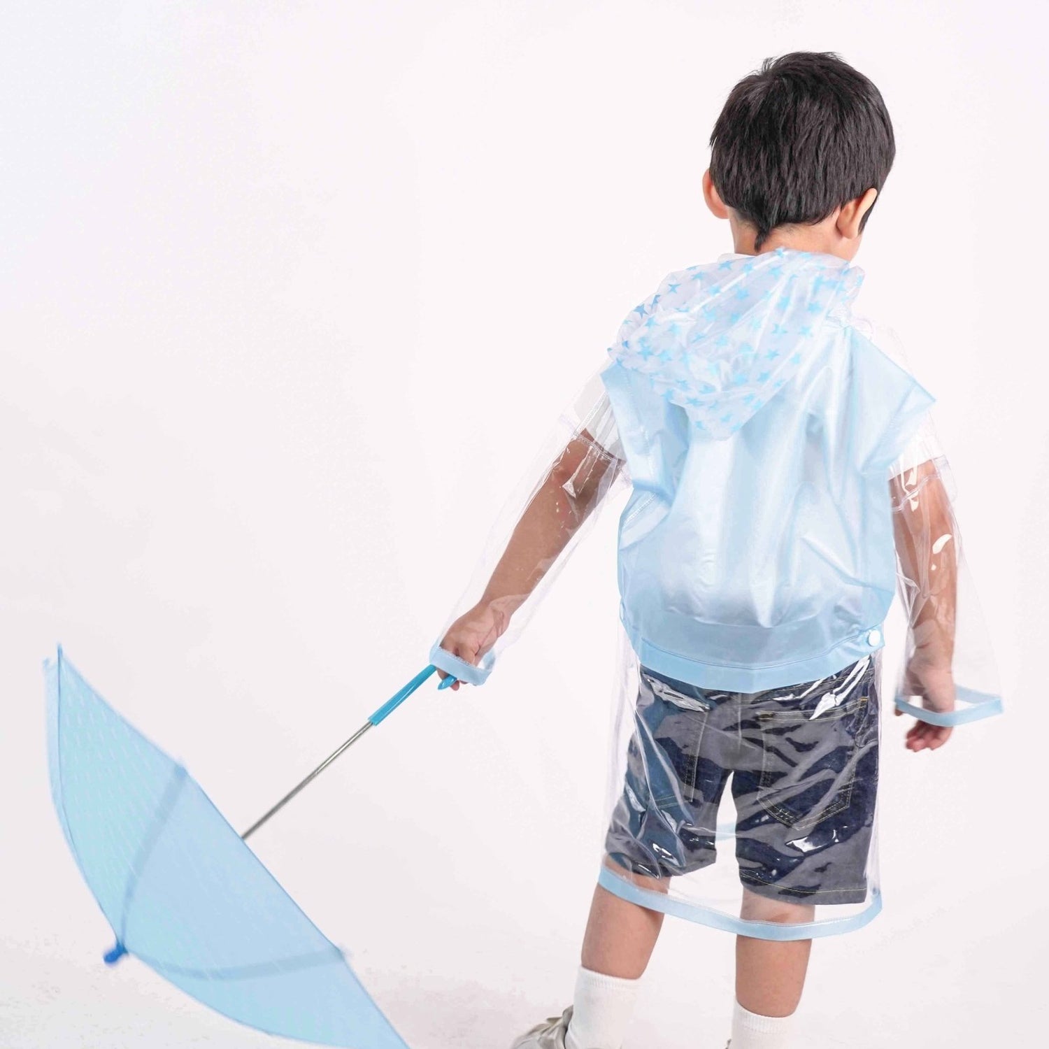 Clear Sky Kids Raincoat with inbuilt Backpack Extension, Clear Blue (2-5Y) - Raincoat | haus & kinder
