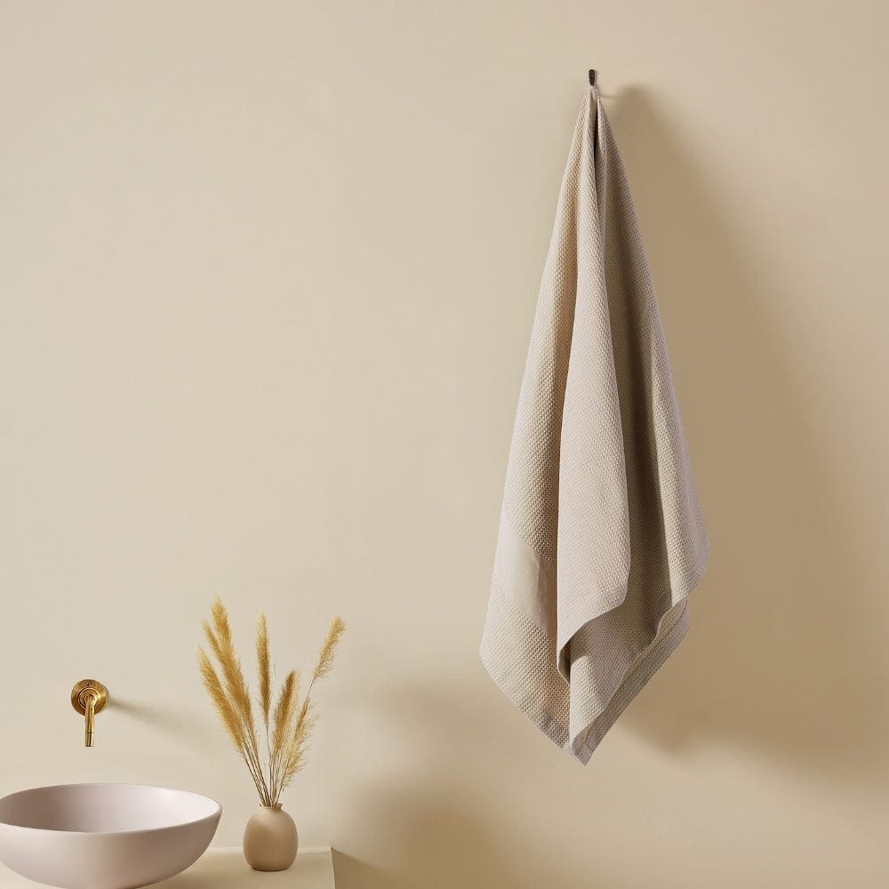 Honeycomb Maple Waffle Solid Bath Towel- Beige