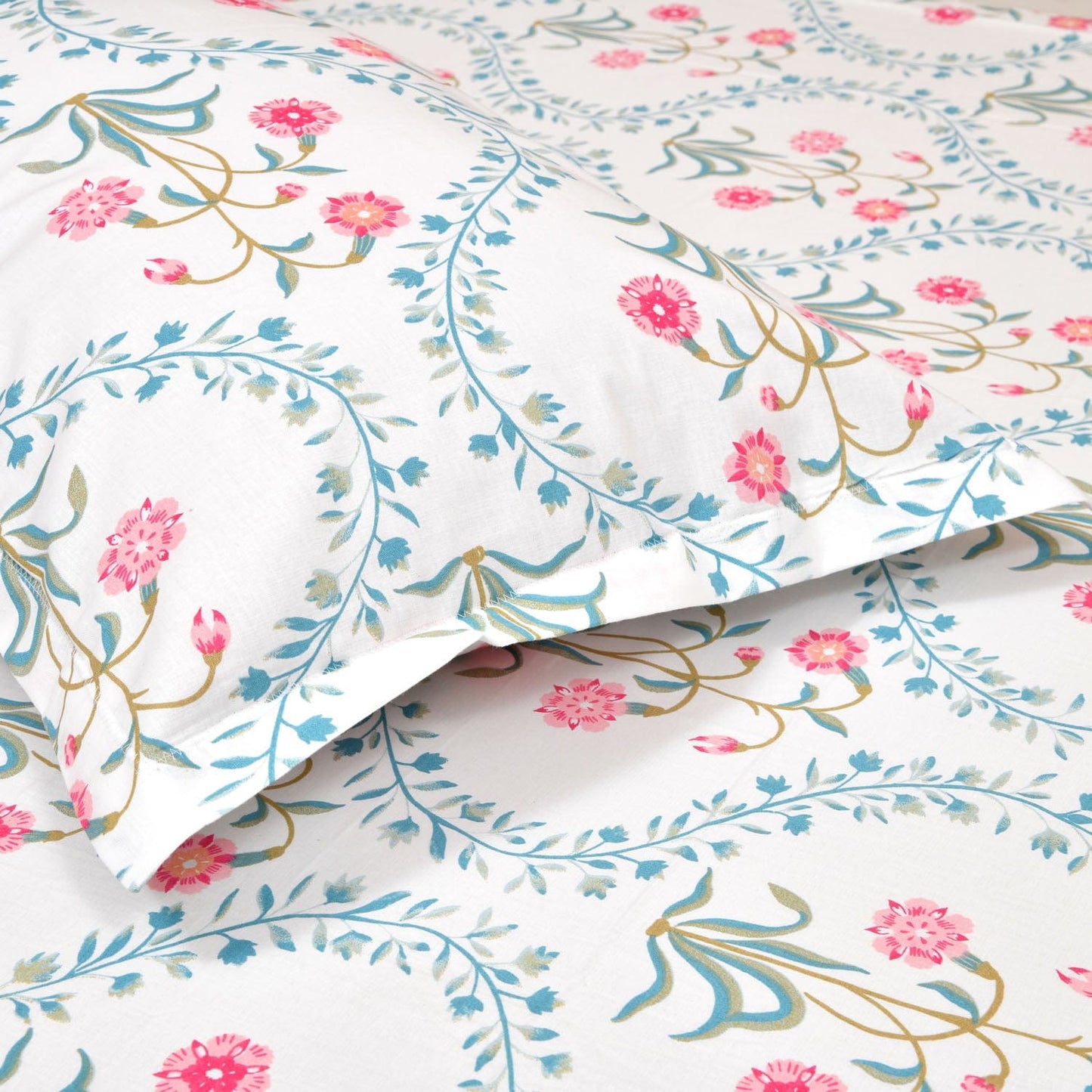 The Pink blossom 100% Cotton Double Size Bedsheet, 186 TC