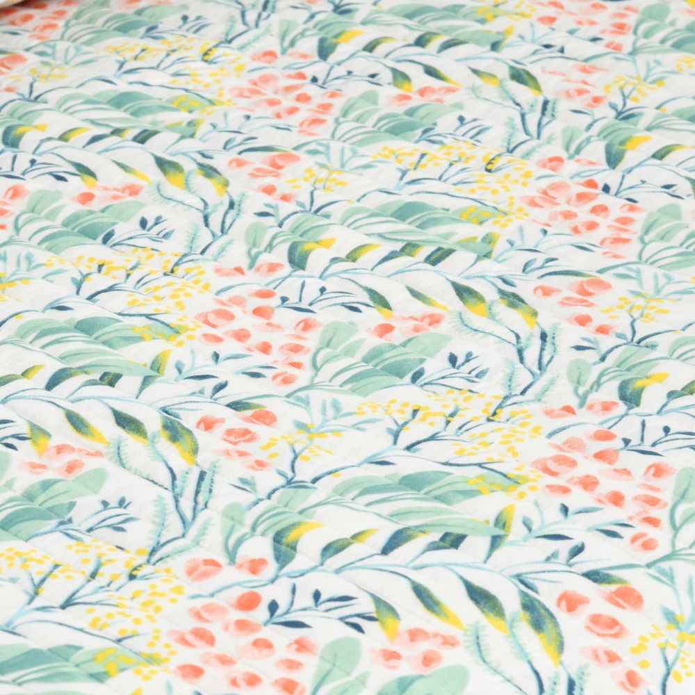 Digital Printed Ultra Soft Peach Finish Reversible Comforter, Spring Mint Bloom