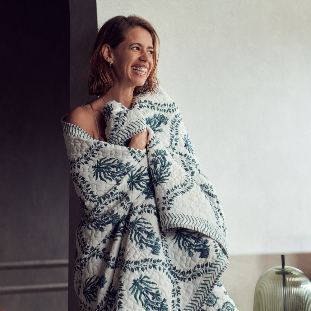 <p>Dohar & Comforters</p>