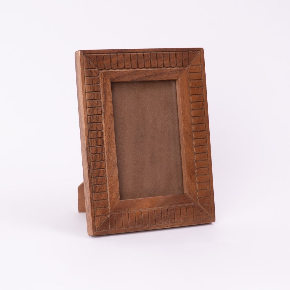 Heritage Moments Walnut Photo Frame