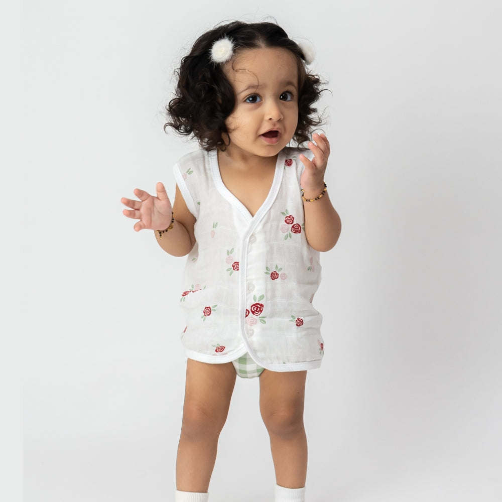 Breeze Baby Vests and nappies set- Blooming child