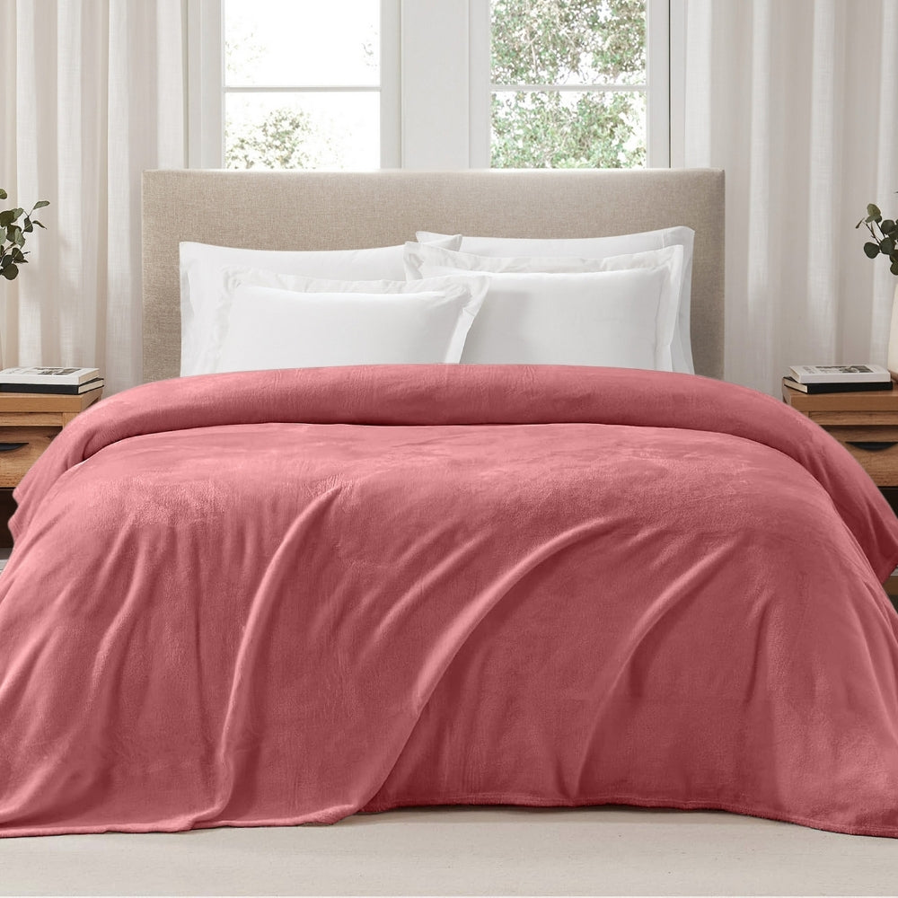 Soft Embrace Flannel Blanket, Apricot