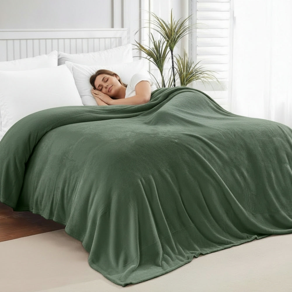Soft Embrace Flannel Blanket, Olive