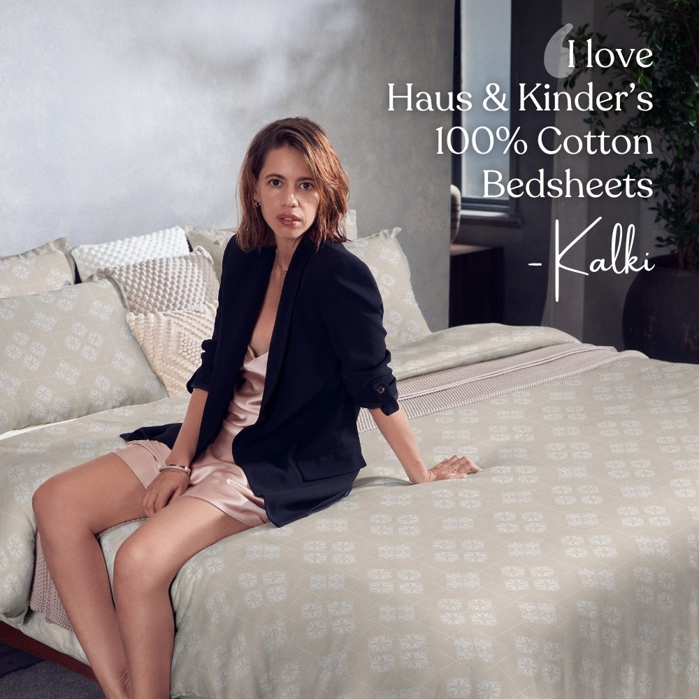 Crystal Loom 100% Cotton King Size Bedsheet, 300 TC
