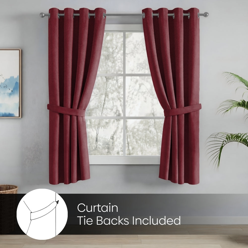 Blackout Solid Essential Drape Pack Of 2 Curtain, Crimson