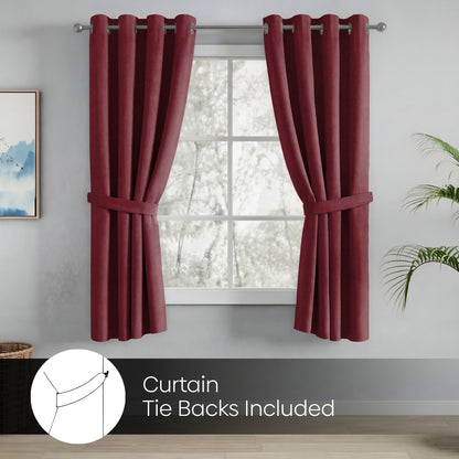 Blackout Solid Essential Drape Pack Of 2 Curtain, Crimson