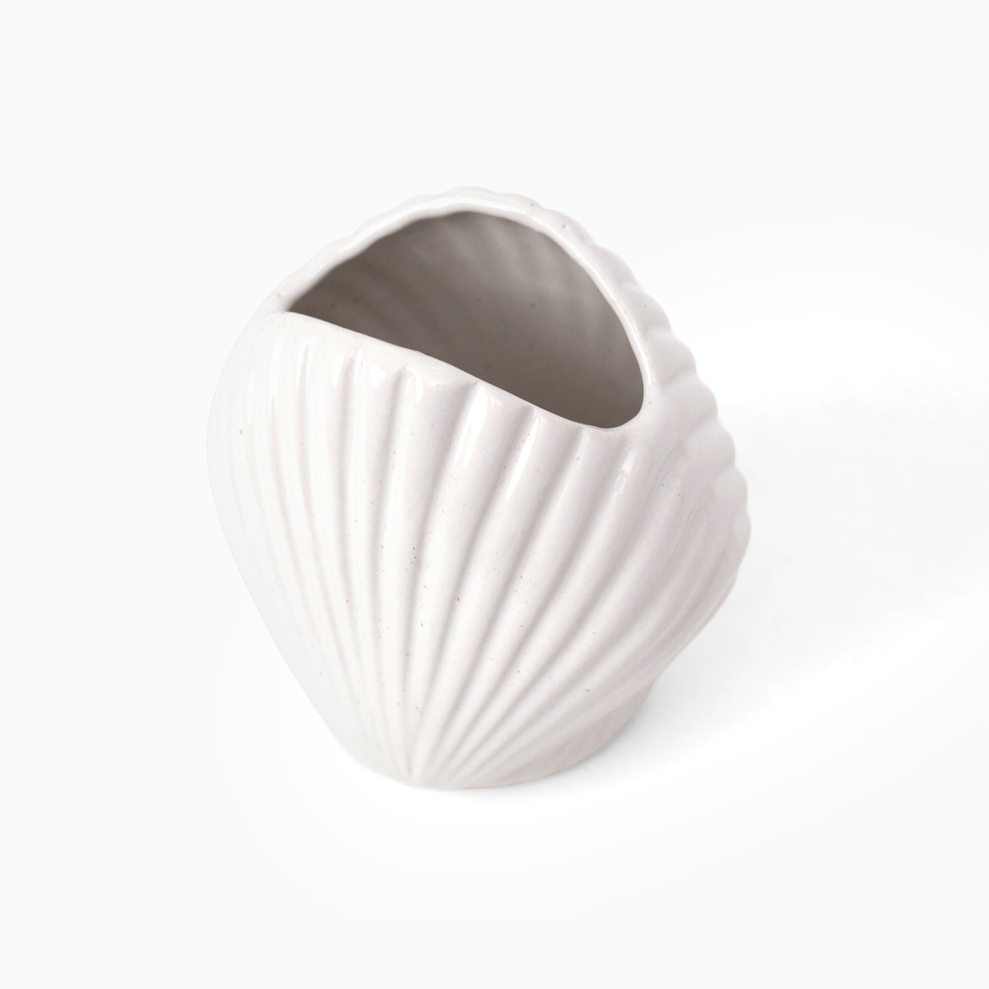 Pearl Seashell Bathroom Set- White