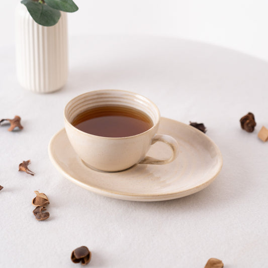 Vanilla Dust Cup & Saucer- Ivory