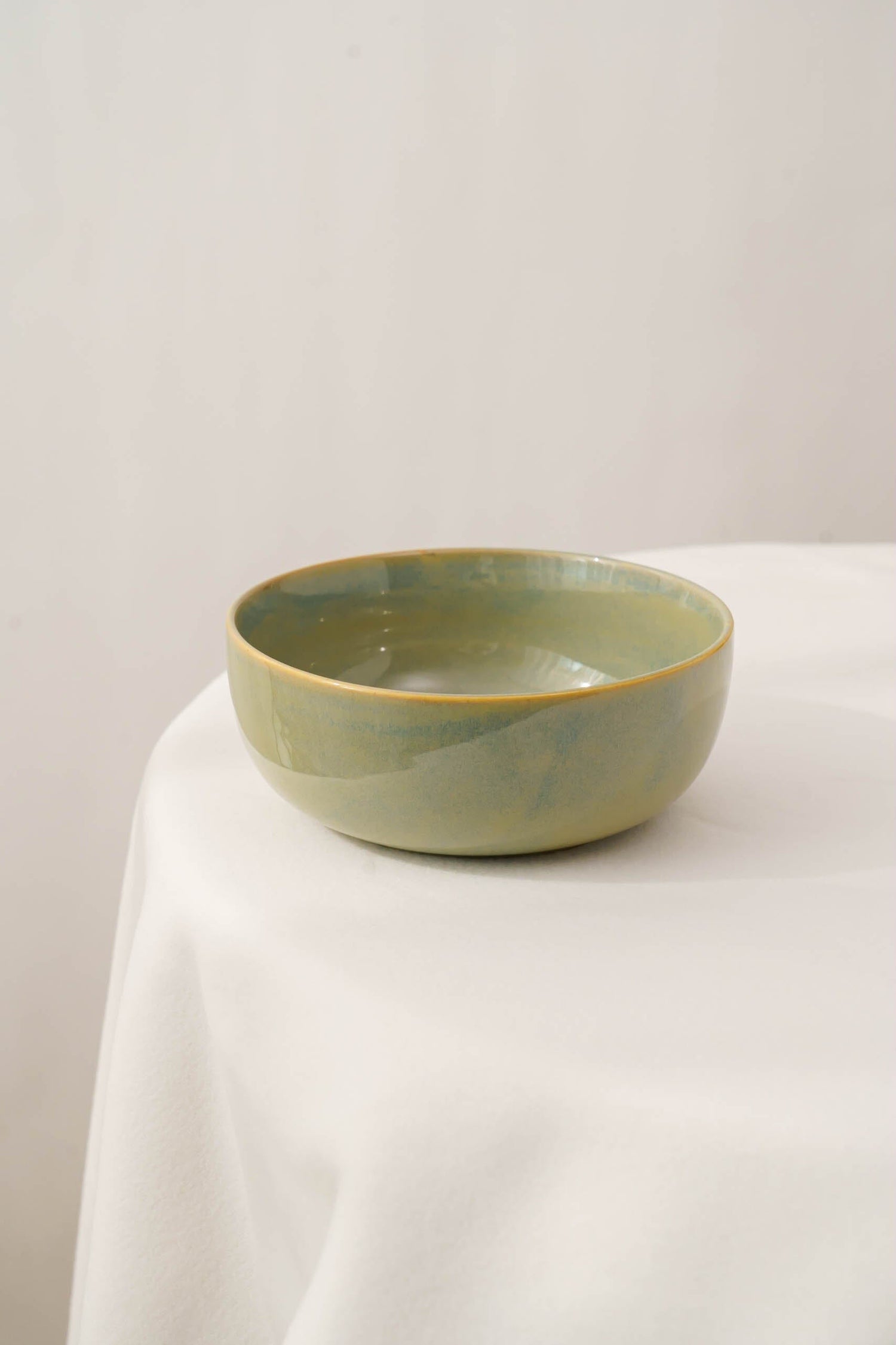 Thyme Mist Serving Bowl- Green