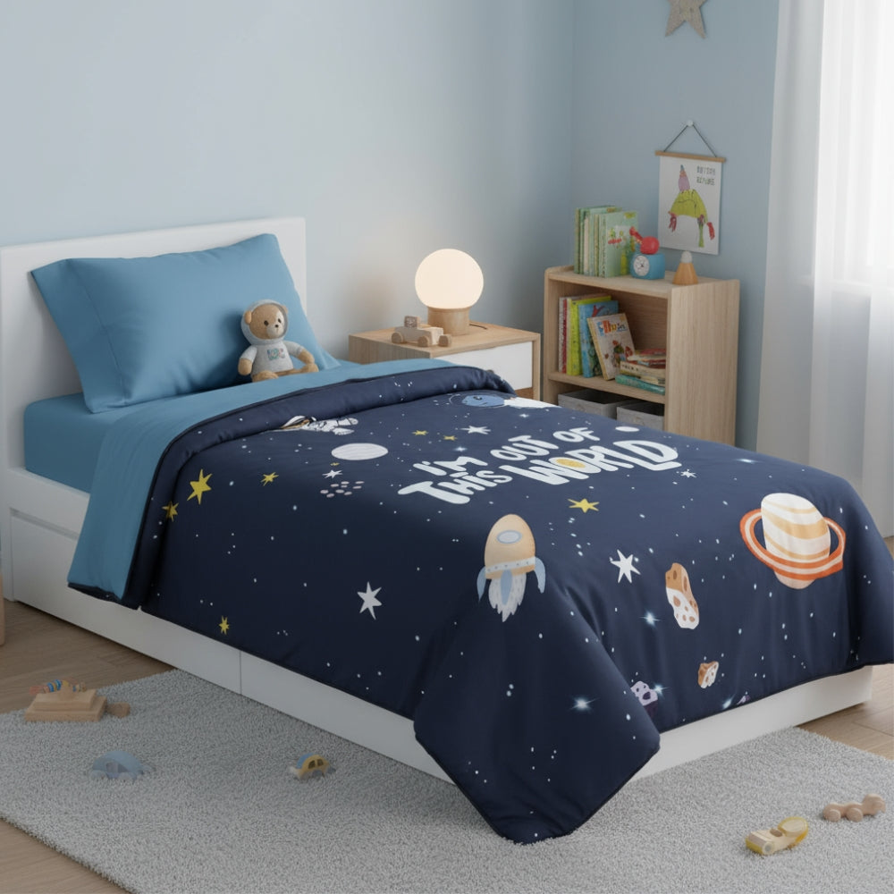 Spacewalk Kids Quilt, Navy