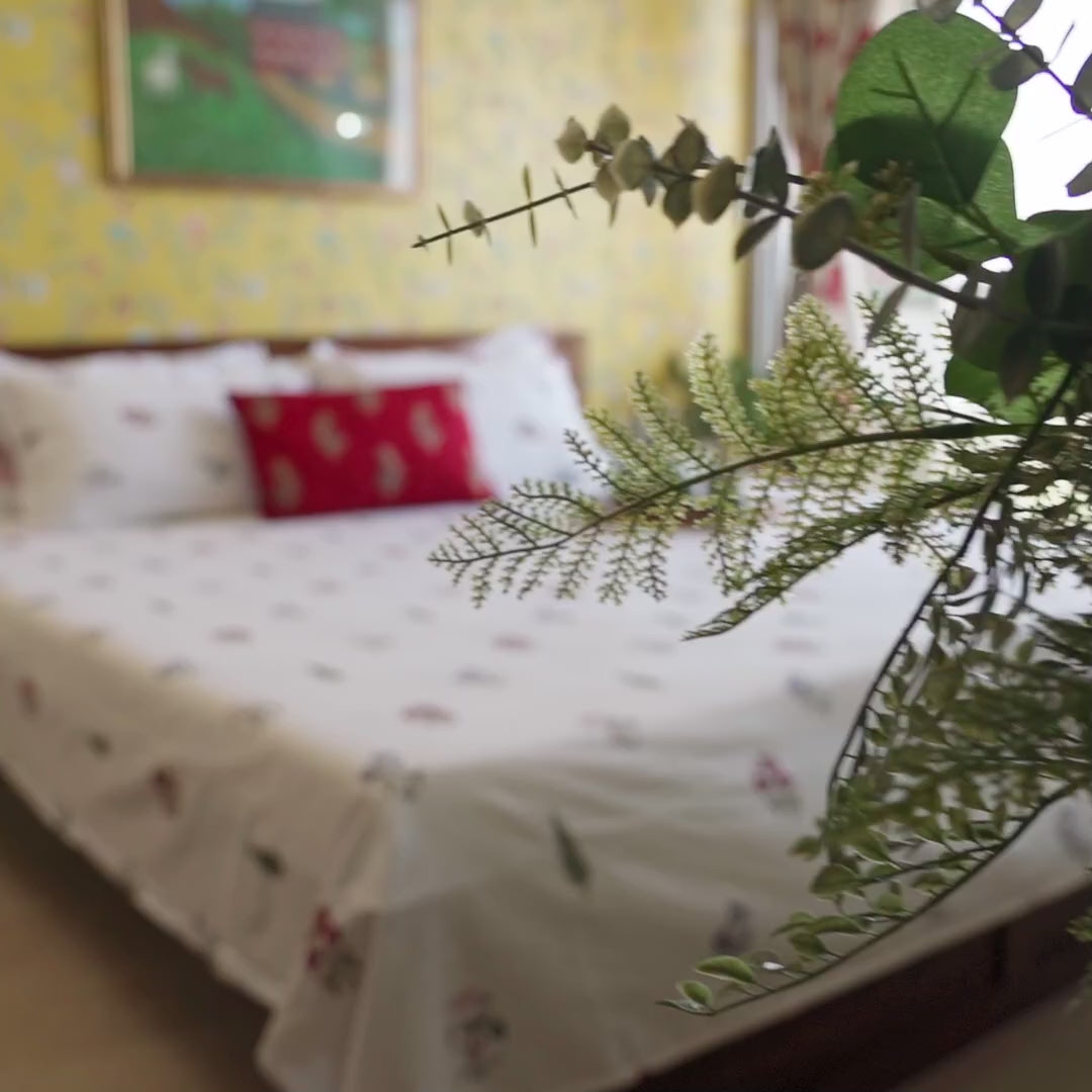 The Garden of Joy 100% Cotton Double Size Bedsheet, 186 TC